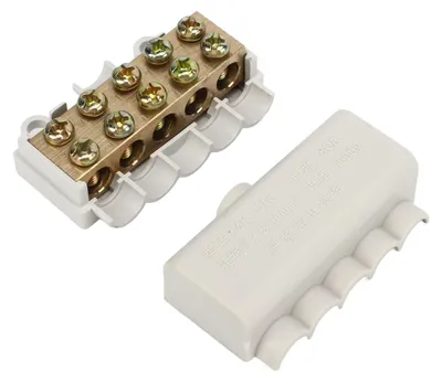 Kabelverbinder 1 auf 4, 80 A, 1000 V, 4 Stück, Schraubtyp