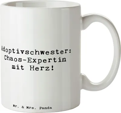 Produktbild von Mr. & Mrs. Panda Tasse Spruch Adoptivschwester Chaos - Weiß - Geschenk, Teetasse, Familie, Verwandte, Geschwisterliebe, Adoption, schöne, Kaffeetasse, Liebe, Kaffeebecher