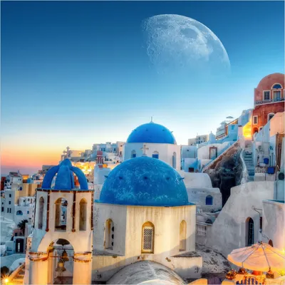 Produktbild von Wallario Premium Glasbild, freischwebende Optik, kräftige Farben, Größe 30 x 30 cm Motiv Urlaub auf Santorini