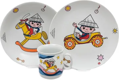 Produktbild von "Večerníček", ein Kinder-Porzellanservice (blau), Marke Thun, 3 Teile.