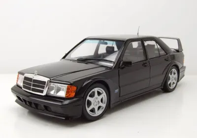 Produktbild von Solido 421185000 Mercedes 190E Evo 2 W201 1990 schwarz 1:18
