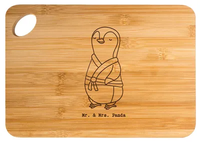 Produktbild von Mr. & Mrs. Panda Schneidebrett Pinguin Karate - Transparent - Geschenk, Frühstücksbrett, Kampfkunst, Selbstverteidigung, Hackbrett, Holzbrett, Kampfsportart, Brett