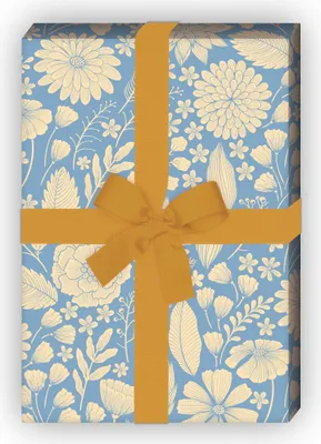 Produktbild von Blumen Geschenkpapier zum Einpacken mit zarten Blüten, hellblau - G10258, 32 x 48cm