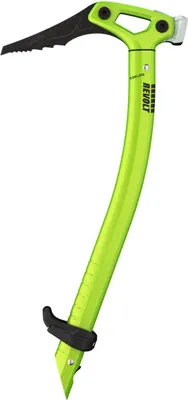 Eispickel "Revolt" von Edelrid; leuchtend grün; mit gebogener Form und scharfer Spitze.