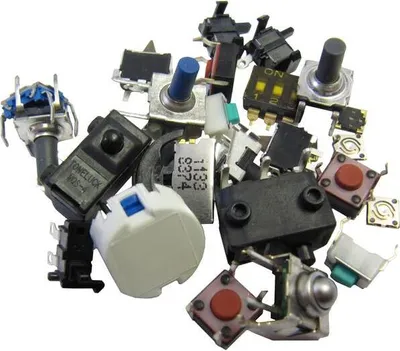 Immagine prodotto di Microinterruttori e pulsanti, circa 30 pezzi
