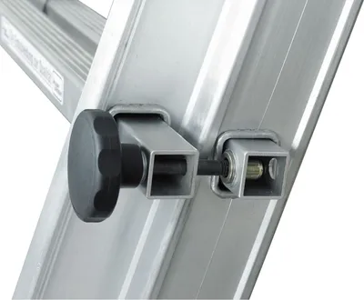 Produktbild von Iller Niveauausgleich für 3-teilige Mehrzweckleitern bis 75 mm Profilhöhe