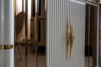 Immagine prodotto di Vetrina bianca mobili per sala da pranzo mobili in legno vetrine in metallo