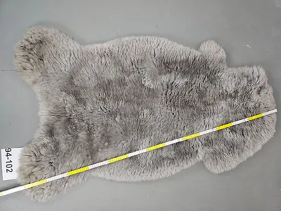 Produktbild von Schaffell grau geschoren XXL Unikat 94-102