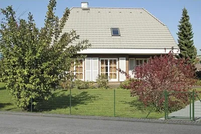 Produktbild von Alberts Fix-Clip Pro Gartenzaun, Höhe 102 cm, Länge 10 m, Zaun-Komplettset mit Bodenhülsen, grün