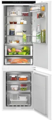 Produktbild von AEG Series 9000 NSC9V181CS, 227 l, NoFrost-Funktion (Kühleinheit), SN-T, 8 kg/24h, C, Edelstahl