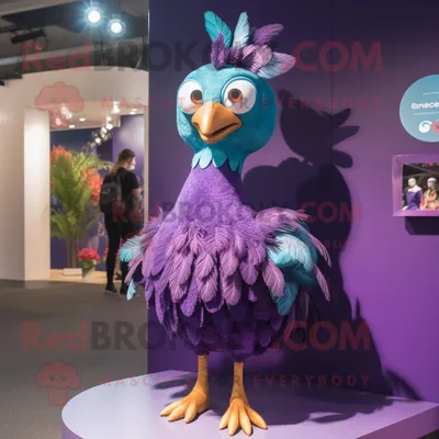 Produktbild von Lila REDBROKOLY Pfau Maskottchen kostüm gekleidet in ein Minikleid und Hosenträger