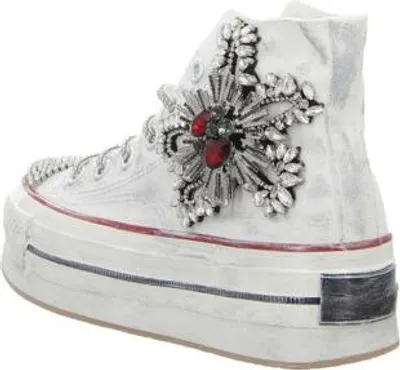 Immagine prodotto di Scarpe da ginnastica da donna in bianco
