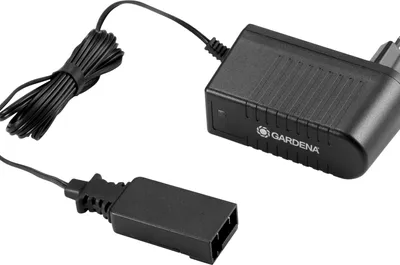 Produktbild von GARDENA 08833-20 Ladegerät 18 V