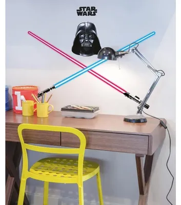 Zdjęcie produktu dla Naklejka dekoracyjna Komar "Darth Vader", czarna, czerwona, niebieska, 50 x 70 cm; 14030h