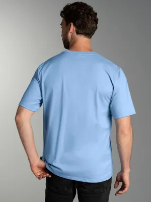 Produktbild von 2 Trigema Herren T-Shirt DELUXE-Single-Jersey 100% Baumwolle Gr. XL (7) Hellblau 37202_042
