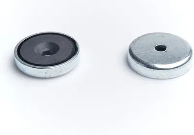 Produktbild von Ferrit Magnet Magnetspannplatte UM 32x7 mit Schraubloch Satz zu 25 Stück, Extrem stark, Magnettafeln, Kühlschränke, Whiteboards, DIY