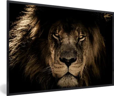 Produktbild von MuchoWow® Gerahmtes Poster Löwe - Tiere - Schwarz - Porträt 30x20 cm - Poster mit Schwarzem Bilderrahmen Wandposter Rahmen Foto Bilder - Kunstdruck - Bild-Poster