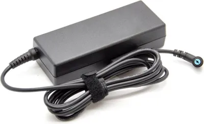 Produktbild von Acer Laptop-Netzteil 45W 19V 1,7x5,5x11 3P - Schwarz