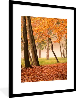 Produktbild von MuchoWow® Gerahmtes Poster Blätter - Herbst - Wald 60x80 cm - Poster mit Schwarzem Bilderrahmen Wandposter Rahmen Foto Bilder - Wohnzimmer - Dekorationen - Prämie