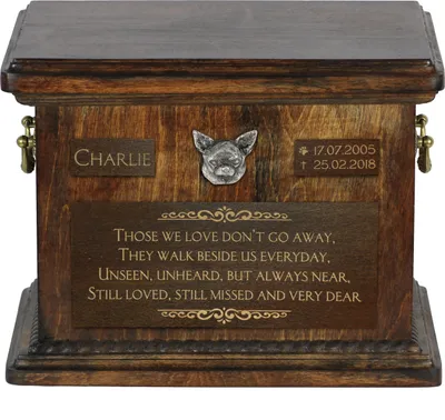 Produktbild von Chihuahua Kurzhaar Personalisierte Hundeurne mit Gravur, Erinnerungsbox für Hundeknochen von der Marke Art-Dog