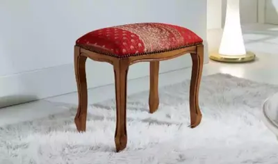 Produktbild von Designer Hocker Klassische Wohnzimmer Polsterhocker Luxus Sitzhocker