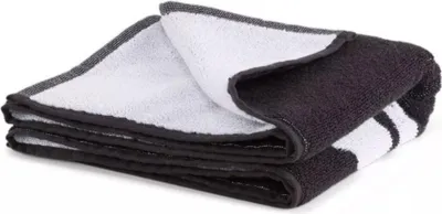 Produktbild von Puma TEAM Towel Small (50x100) PUMA BLACK-PUMA WHITE PUMA BLACK-PUMA WHITE OSFA