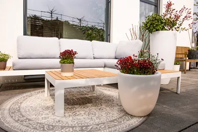 Produktbild von Beleuchteter Pflanztopf Shining Curvy Pot S (Solar)