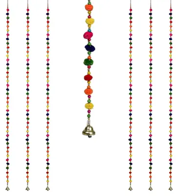 Zdjęcie produktu dla Zestaw 6 sztuk kolorowych zawieszek dekoracyjnych z pomponami i dzwoneczkami w stylu boho, 130 cm