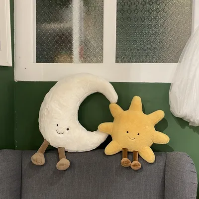 Produktbild von Plüschtier in Sonnen- und Mondform, weiches Nachttisch-Sofakissen als Heimdekoration, Geburtstagsgeschenk für Kinder und Mädchen，50 cm (Sonne)