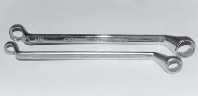Produktbild von SALTUS Doppel-Ringschlüssel Satz 2-tlg 14 + 22 mm CV Schraubenschlüssel Set 450