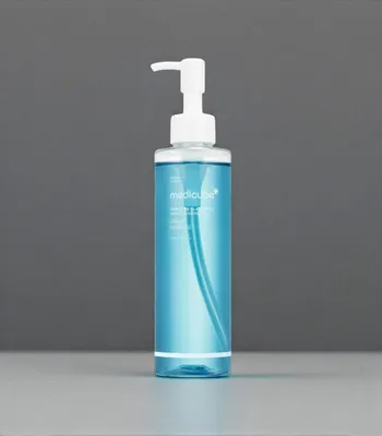 Produktbild von Medicube Pore Blackhead Deep Cleansing Oil