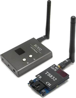 Produktbild von 32CH Version FPV 5.8Ghz 600mW Wireless A/V Sender & Empfänger TS832 + RC832 für Flugzeuge, 5KM Reichweite