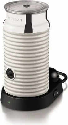 Produktbild von DeLonghi NESPRESSO Aeroccino 3 schwarz