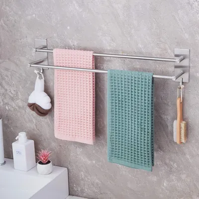 Productafbeelding van Handdoekhouder voor de badkamer, zonder boren, met twee armen. Handdoekstang voor de badkamer, roestvrij staal SUS304, zelfklevend, 60 cm, wandmontage, geborsteld, met 2 haken