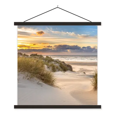 Produktbild von MuchoWow® Textilposter Strand - Düne - Gras - Sonnenuntergang - Meer 120x120 cm mit schwarzem Rahmen - Aufhängungsset