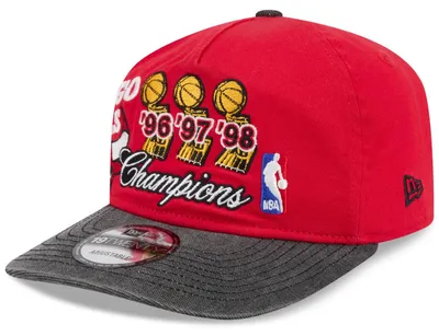 Obrázok produktu pre Kšiltovka New Era 19Twenty Snapback s logom Chicago Bulls, vintage, červená
