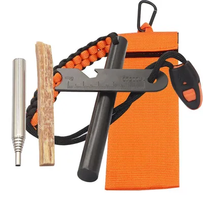 Produktbild von Feuerstahl Notfall Set Firestarter Bushcraft – Schaber Blasrohr Kienspan Tasche