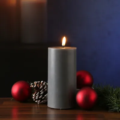 Produktbild von Deluxe HomeArt "Deluxe HomeArt LED Kerze Stumpenkerze grau 7,5 x 15cm"