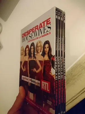 Immagine prodotto di Desperate Housewives, quinta stagione - Coofanetto in 7 DVD [Importazione dalla Francia]