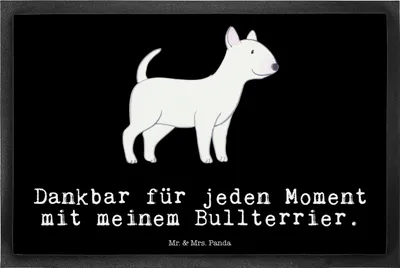 Produktbild von Mr. & Mrs. Panda Türmatte Bullterrier Moment 40 x 60 cm - Schwarz - Geschenk, Schmutzmatte, Abtretmatte, Fußabstreifer, Schmutzfangmatte, Fussmatte, Gummimatte