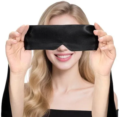 Productafbeelding van Reismasker voor de ogen, satijnen slaapmasker, 150 x 7 cm, zwart
