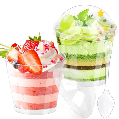 50 Dessertbecher 180 ml mit Deckel & Löffeln, transparent