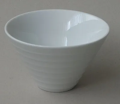 Produktbild von CZ miska d 9cm, vroubk. SUPERBASIC, bílý porcel.