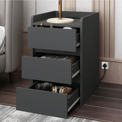 Produktbild von BALCONERA Nachttisch mit 3 Schubladen & Ladestation – 2 USB-Anschlüsse, Steckdosen & Netzteil | Wasserfester Beistelltisch (35 x 40 x 59 cm, Grau) | Ideal für Wohnzimmer & Schlafzimmer