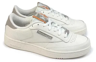 Productafbeelding van Reebok Club C 85 herensneaker, kleur: Chalk Ash, maat: 39 EU
