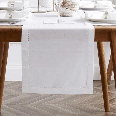 Produktbild von Azomor® Stylish Linen Tischläufer für moderne und Vintage-Tischdekorationen