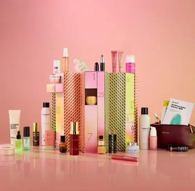 Produktbild von de Bijenkorf Beauty Adventskalender 2026 mit 25 Türchen