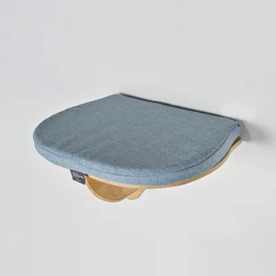 Produktbild von RHRQuality Wandmöbel Kletterwand Katze – s Katzenbett 50 cm – Tragkraft bis zu 20 kg – Für große Katzen – Mit herausnehmbarem Kissen – Denim