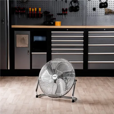 Produktbild von STIER Ventilator, 145 W, Bodenventilator in Metall-Optik, Durchmesser 50 cm, 3 Ventilationsstufen Geschwindigkeitsstufen, für Innen- und Außen geeignet, Kraftvoll, stabiler Standfuß