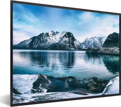 Produktbild von MuchoWow® Gerahmtes Poster Wasser - Berge - Natur 40x30 cm - Poster mit Schwarzem Bilderrahmen Wandposter Rahmen Foto Bilder - Kunstposter - Wanddekorationen